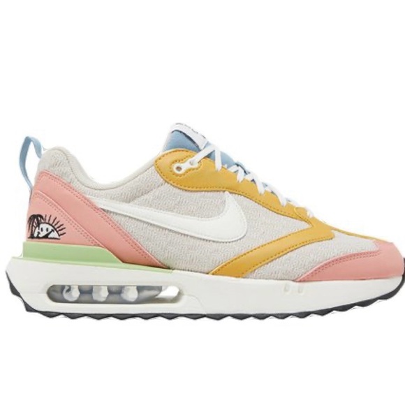 Nike Sun Club shoes. Hard to find - Picture 16 of 16